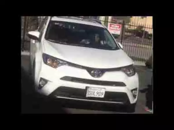 Two Women Engaged In A Car Fight And The End Was Bloody (WATCH Video)